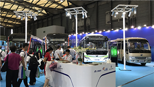 公交、團(tuán)體、BRT 宇通上演“重磅大咖秀”