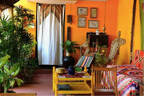 出國旅行 除了酒店還能睡在哪兒？