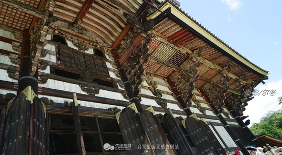 寺檐下 攝影/爾冬