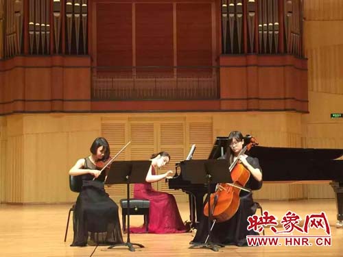 李明陽、謝怡晨鋼琴音樂會在河南藝術中心圓滿落幕