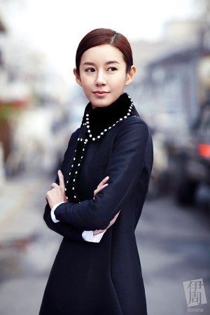 張子萱挺孕肚逛街被拍 張子萱挺孕肚逛街被拍