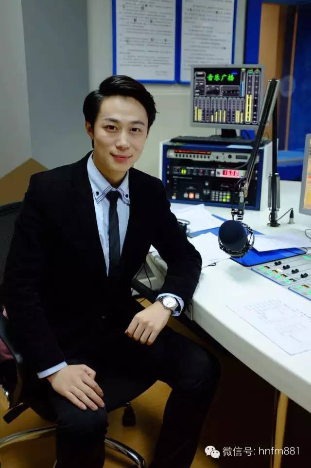 以及我們881的小鮮肉 — 思嘉??！