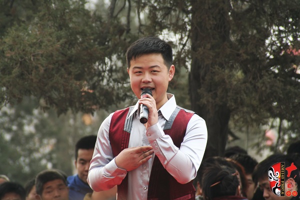 2012年度河南十大名票榜首、《梨園春》2007年度銀獎擂主陳迎輝演唱豫劇《春秋配》選段“遇君子在荒