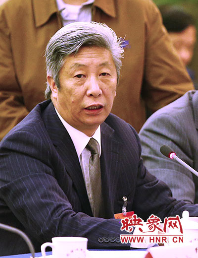 全國(guó)人大代表、河南省農(nóng)科院小麥研究所所長(zhǎng)許為鋼解