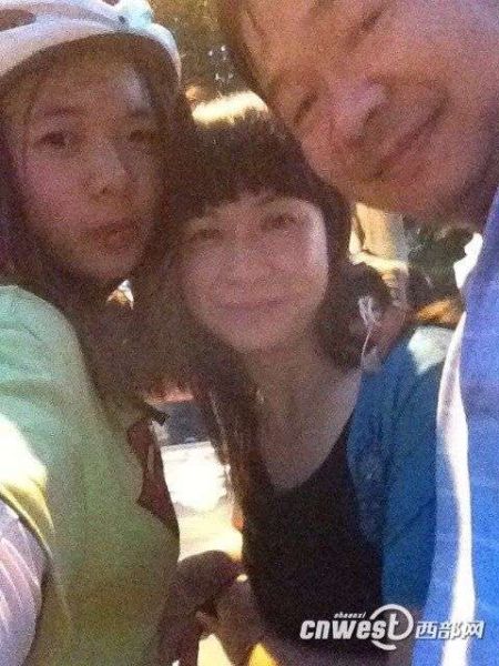 7月13日，廖靖文終于回到宜春家中，與父母團聚。（圖片來源：西部網(wǎng)）