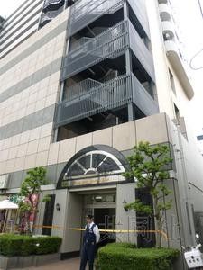 5月27日，埼玉縣蕨市一公寓樓發(fā)生疑似強迫殉情案，一名日本人男性和一名中國籍女性死亡。