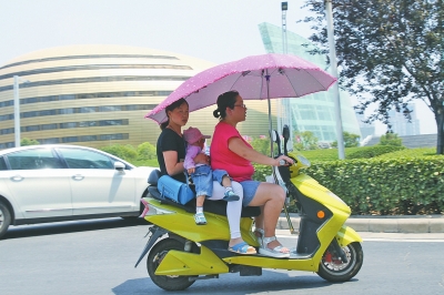 大暑時節(jié)，戶外更需防暑。