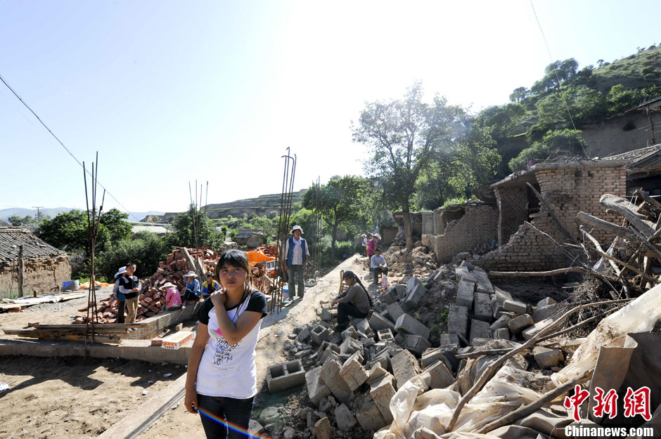 甘肅定西地震：岷縣永光村救援現(xiàn)場(chǎng)直擊