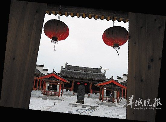 歙縣徽州府衙正堂，還原徽州古城舊貌的標(biāo)志 李健 攝