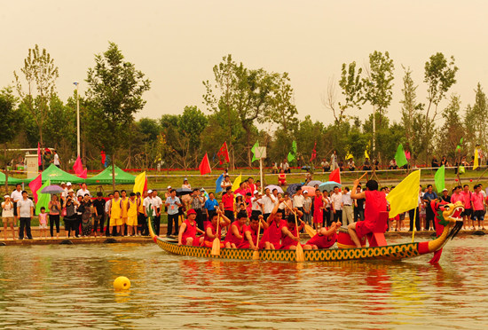 端午節(jié)綠博園賽龍舟 歡樂水上游 端午節(jié)綠博園賽龍舟 歡樂水上游