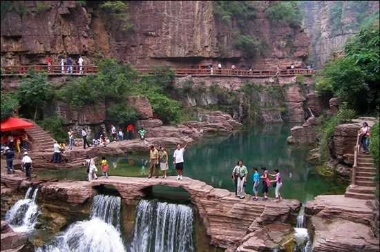 焦作市榮獲2013年度中國旅游競爭力百強(qiáng)城市稱號(hào)