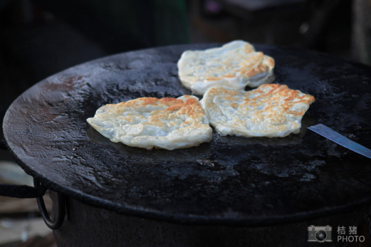 緬甸，繽紛的街邊平民小吃