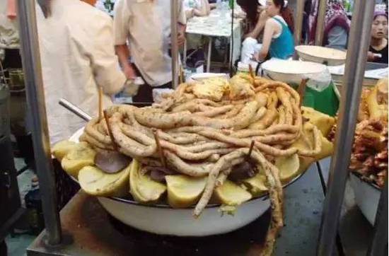 新疆奇葩”黑暗料理“ 你吃過嘛？