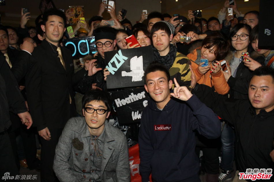 陳冠希助陣好友潮店開(kāi)張