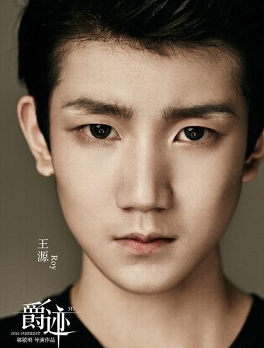 不知是演什么角色呢？