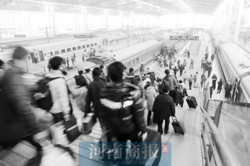 坐火車回家的小伙伴們，你們的票買到了嗎？