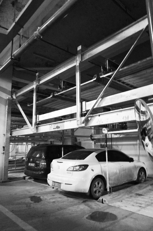 蘇荷立體式公共停車場去年12月開始使用，有384個車位。