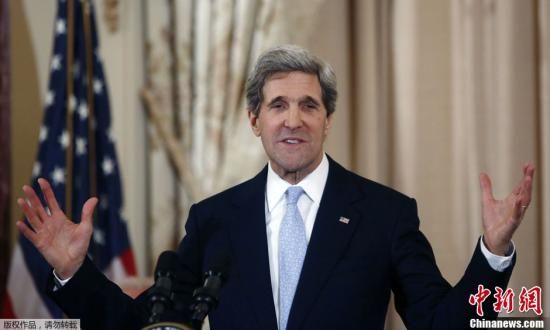 資料圖：當(dāng)?shù)貢r(shí)間2月6日，美國(guó)華盛頓，新任國(guó)務(wù)卿約翰·克里宣誓就職，副總統(tǒng)拜登出席了就職儀式。