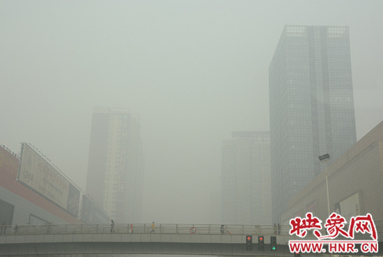 “霧霾”，應(yīng)該是2013年人們最不能忘記的詞語(yǔ)