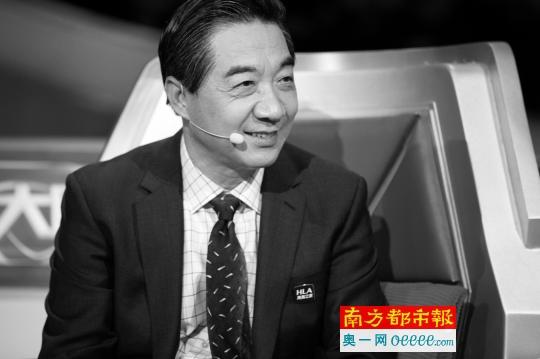 2015年12月24日，張召忠在《最強大腦》節(jié)目錄制現(xiàn)場。C FP資料圖