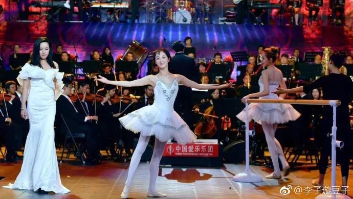 《創(chuàng)造101》主題曲公布，這個被吐槽油膩的c位是什么來頭？