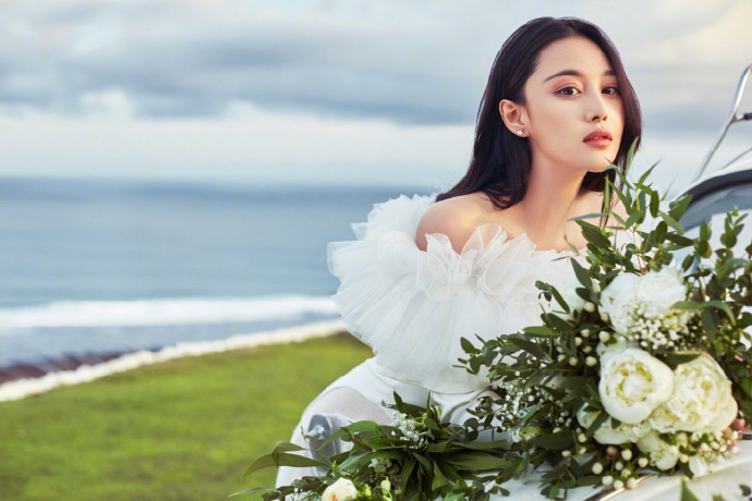 張馨予的婚紗成了淘寶爆款，知道價格后讓人大跌眼鏡！