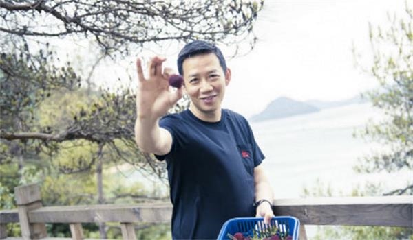 72小時預(yù)訂3.3萬瓶 吳曉波是怎么賣酒的 72小時預(yù)訂3.3萬瓶 吳曉波是怎么賣酒的