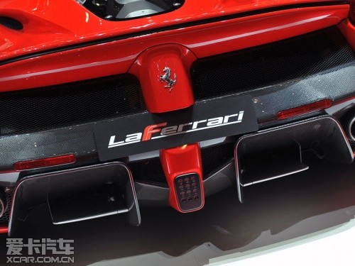 法拉利LaFerrari日內(nèi)瓦發(fā)布 法拉利LaFerrari日內(nèi)瓦發(fā)布