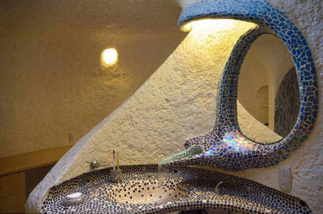 建筑師打造夢(mèng)幻鸚鵡螺房屋