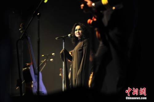 “搖滾女歌手”羅琦在京首開個(gè)唱