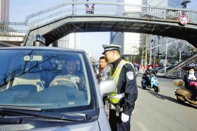 交警將嚴查黃標車