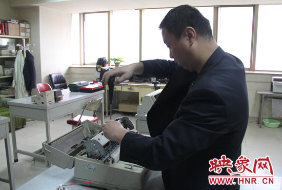 現(xiàn)在的陸涌經常被同事成為“治療疑難雜癥的行家”、“大神”