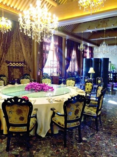  乙十六會(huì)所北海店包廂內(nèi)景。記者王文志攝