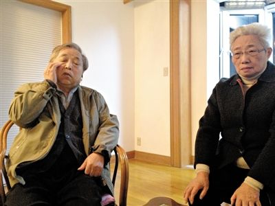 前晚，年過七旬的劉光嘉及妻子向記者講述強拆經(jīng)過。