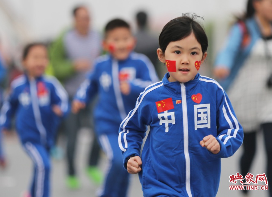 小選手惹人眼。