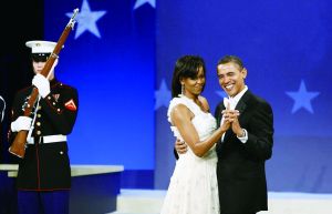 奧巴馬夫婦去年總收入298.8萬元人民幣。