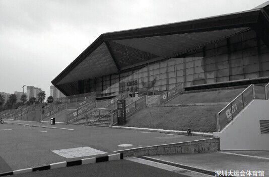 　據(jù)知情人士介紹，蔣尊玉可能涉嫌大運(yùn)會(huì)工程腐敗、與地產(chǎn)商進(jìn)行權(quán)錢交易。