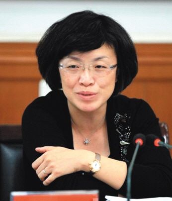 楊曉波 高平市原市長 4月30日涉嫌嚴(yán)重違紀(jì)接受調(diào)查；11月26日被雙開，移送司法機(jī)關(guān)