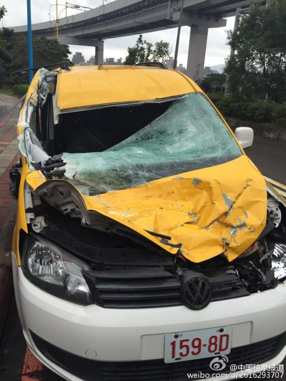 臺灣復(fù)興航空一架班機(jī)墜河 臺灣復(fù)興航空一架班機(jī)墜河