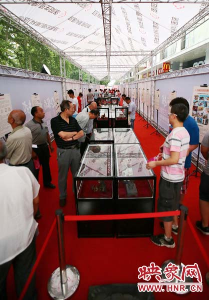 中國·洛陽生殖與性文物博覽會現(xiàn)場 中國·洛陽生殖與性文物博覽會現(xiàn)場