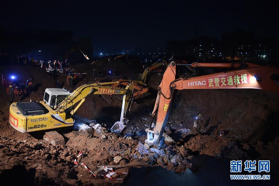 救援車源源不絕，救援人源源不斷——深圳滑坡災(zāi)害救援處置36小時(shí)全景掃描
