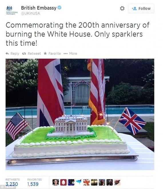 英國(guó)外交人員發(fā)推特慶祝火燒白宮200周年