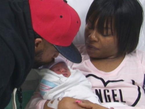 俄亥俄州一對同為元旦生日的夫妻，就在剛剛過去的1月1日，又生下了自己的女兒。