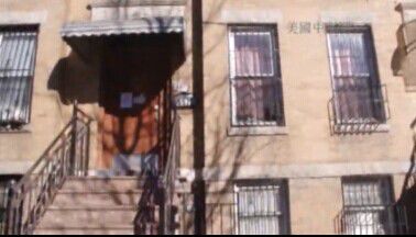 華人民宅私自改建成家庭旅館出租。（美國中文網）