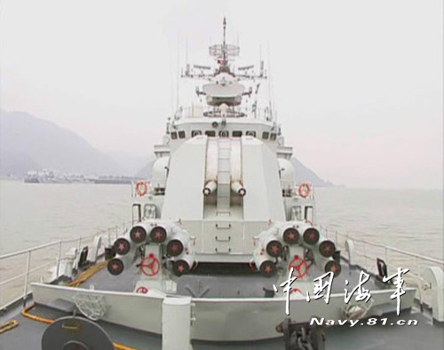 東海艦隊遠(yuǎn)海訓(xùn)練艦艇編隊赴西太平洋訓(xùn)練。