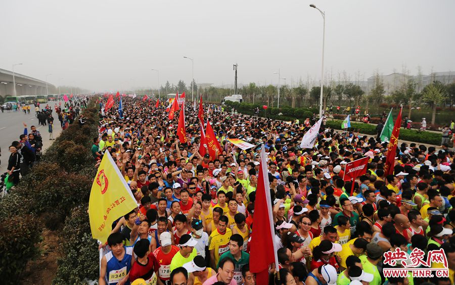 選手候場(chǎng)。