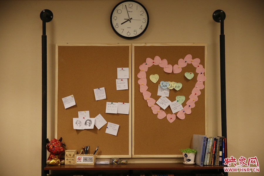 書店內(nèi)的留言板。