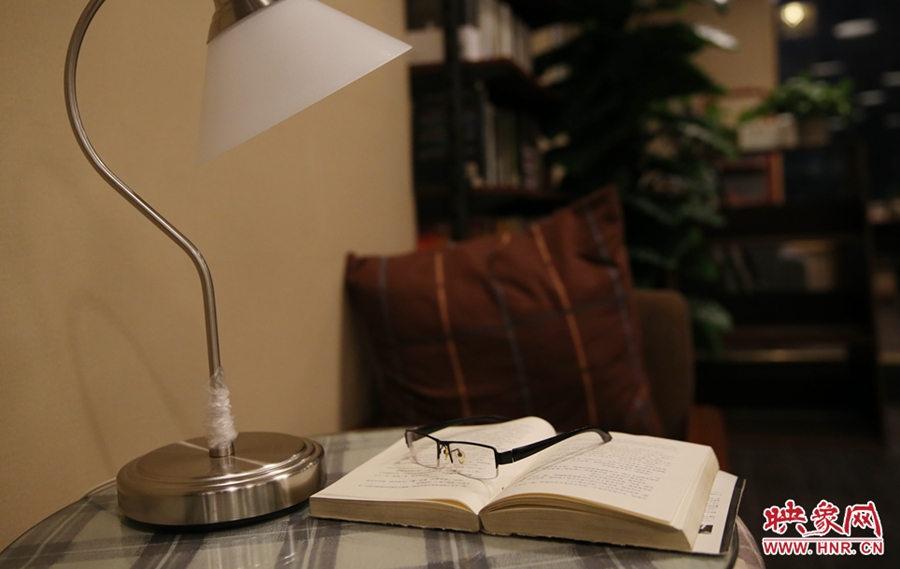 書店內(nèi)的裝飾。